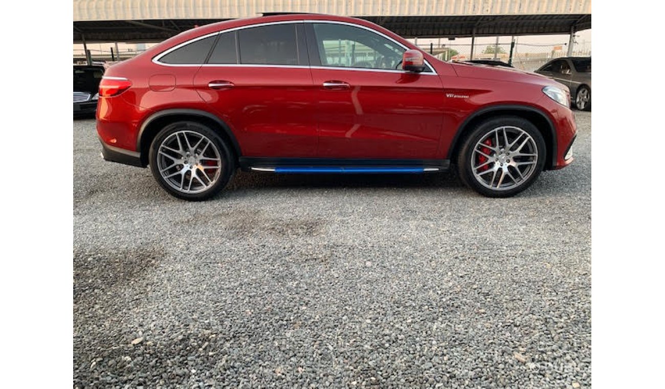 مرسيدس بنز GLE 63 AMG وارد اليابان بطاقة جمركية   0  KM