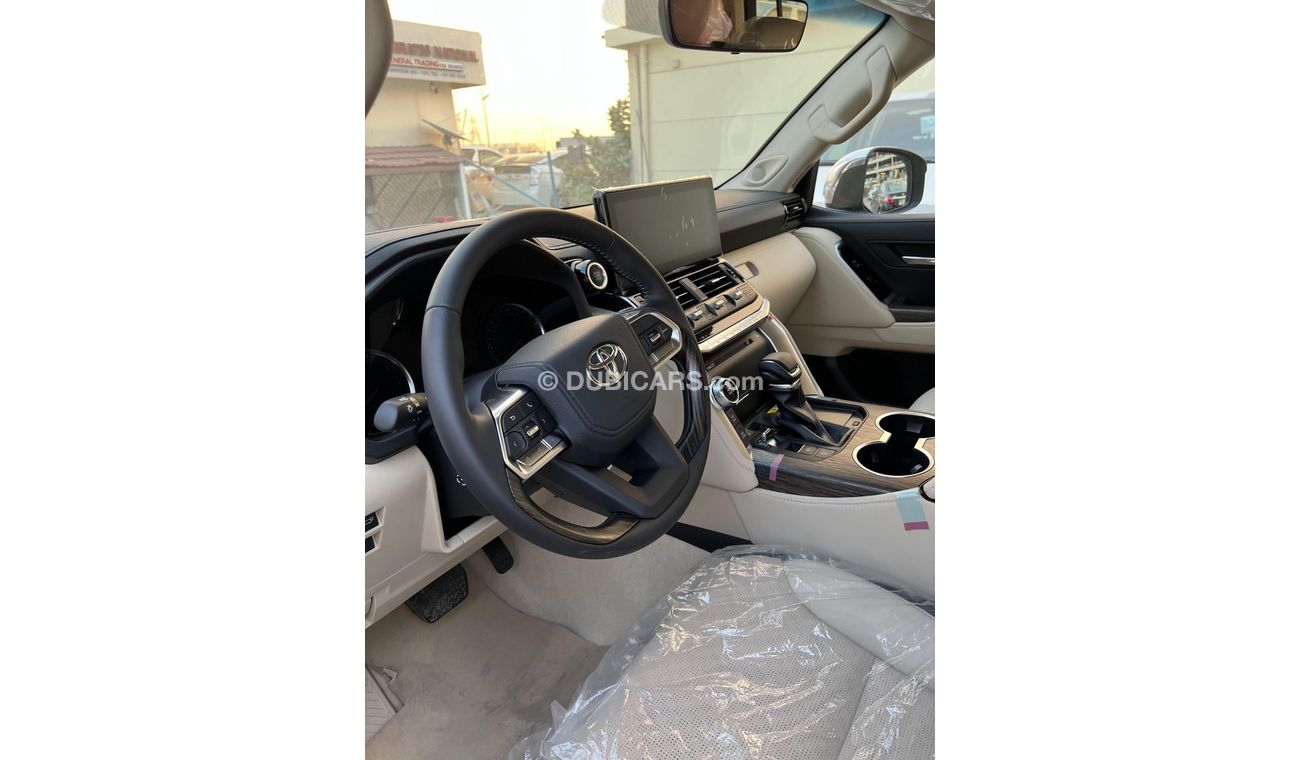 Toyota Land Cruiser 2023 Toyota Land Cruiser VX 3.5L Gold (ONLY FOR EXPORT)