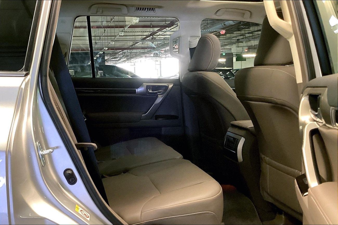 Lexus GX460 Premier | Guaranteed Warranty | 0 Down Payment