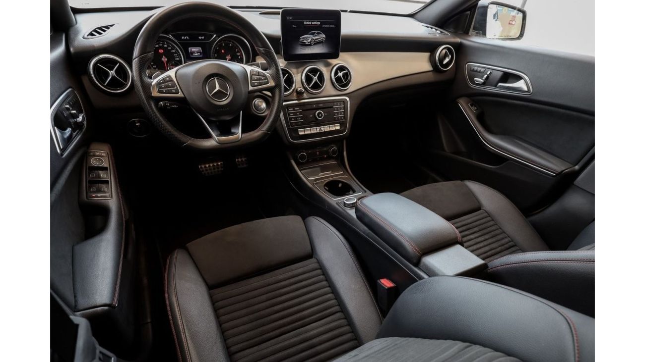 Mercedes-Benz CLA 250 Mercedes-Benz CLA250 Sport 2017 GCC under Warranty with Flexible Down-Payment/ Flood Free.