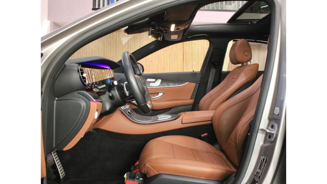 مرسيدس بنز E300 بريميوم