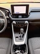 تويوتا راف ٤ XLE AWD 2.5 Sunroof  2024