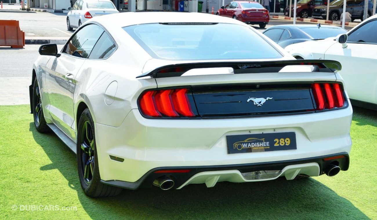 فورد موستانج Mustang Eco-Boost V4 2018/ Original AirBags/Shelby Kit/Less Mileage/Very Good Condition