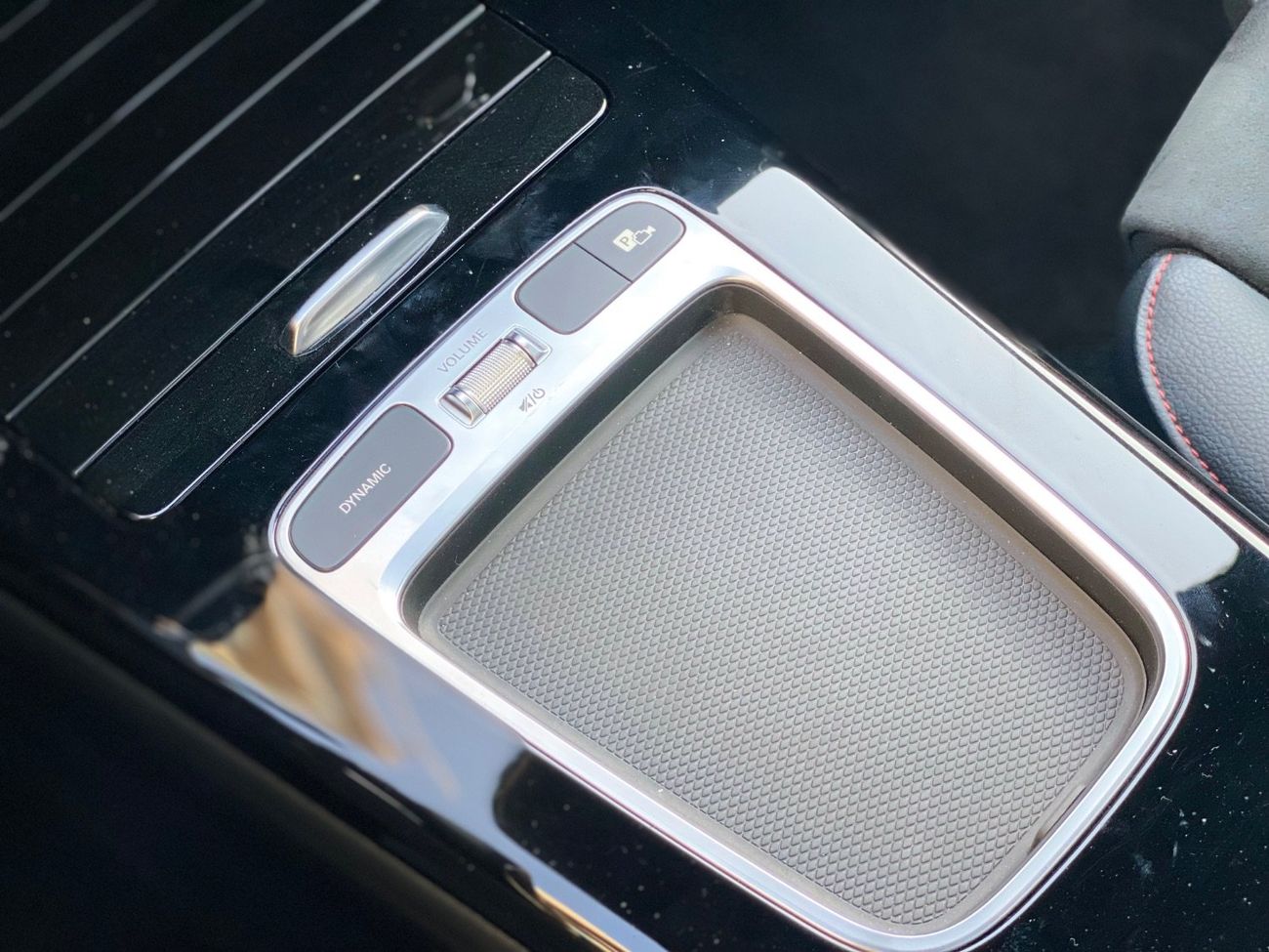 Mercedes-Benz CLA 200 1.4 L  Turbo  European specifications