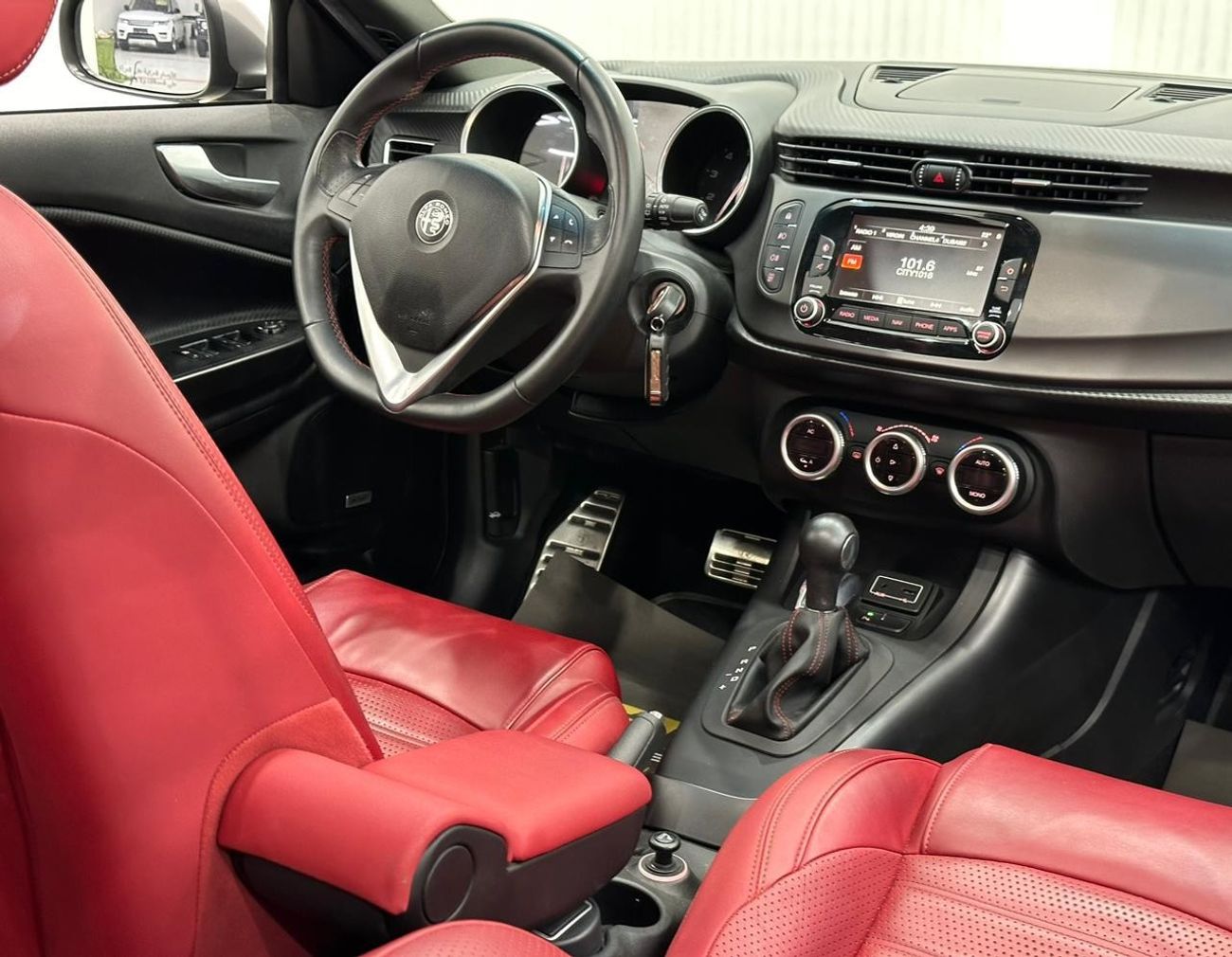 ألفا روميو ستيلفيو 2018 Alfa Romeo Giulietta Veloce Sport, Warranty, Full Service History, Excellent Condition, GCC