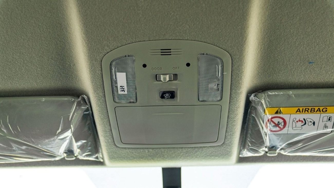 تويوتا هيلوكس Toyota Hilux 2.4L Diesel AT 4x4  2025