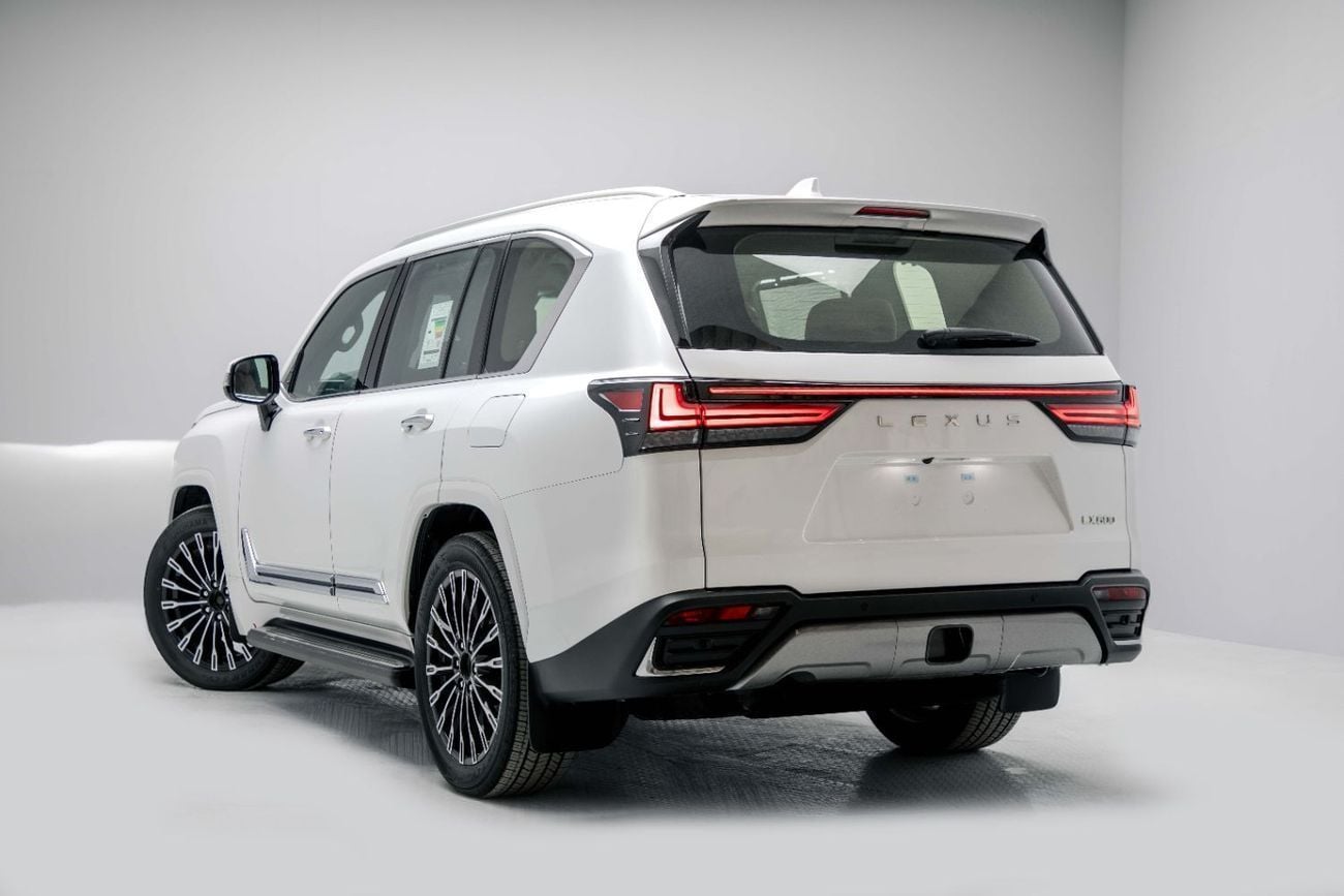 لكزس LX 600 VIP 3.5L - Sonic Quartz Inside VIP Sunflair | Export Only