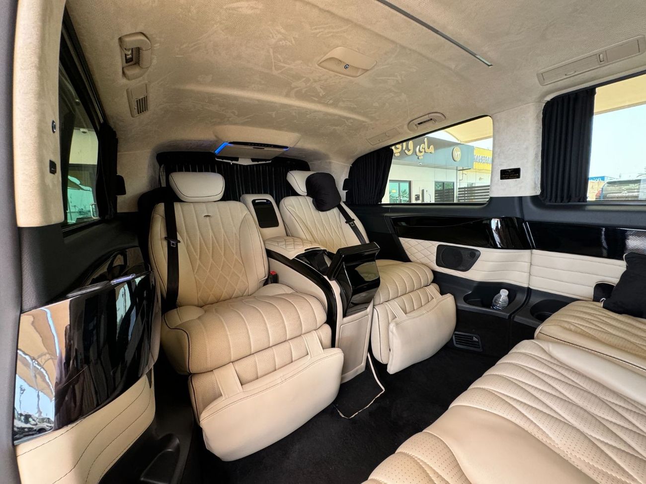 مرسيدس مايباخ مايباخ v250 Mercedes-Benz V-Class Business Edition-2023-Under Warranty