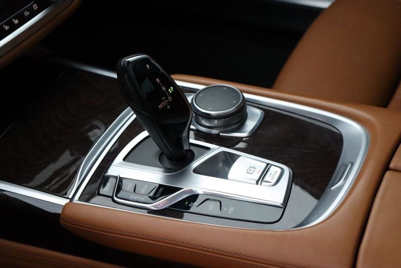 بي أم دبليو 740Li Exclusive 3.0L (335 HP) BMW 740LI VIP / 2017 / GCC / Free Accident/ V6