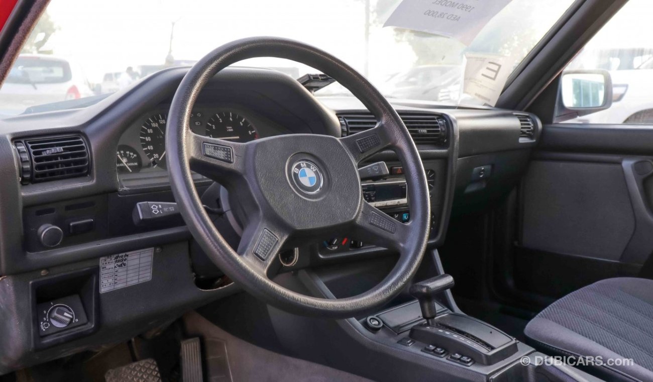 بي أم دبليو 320 i