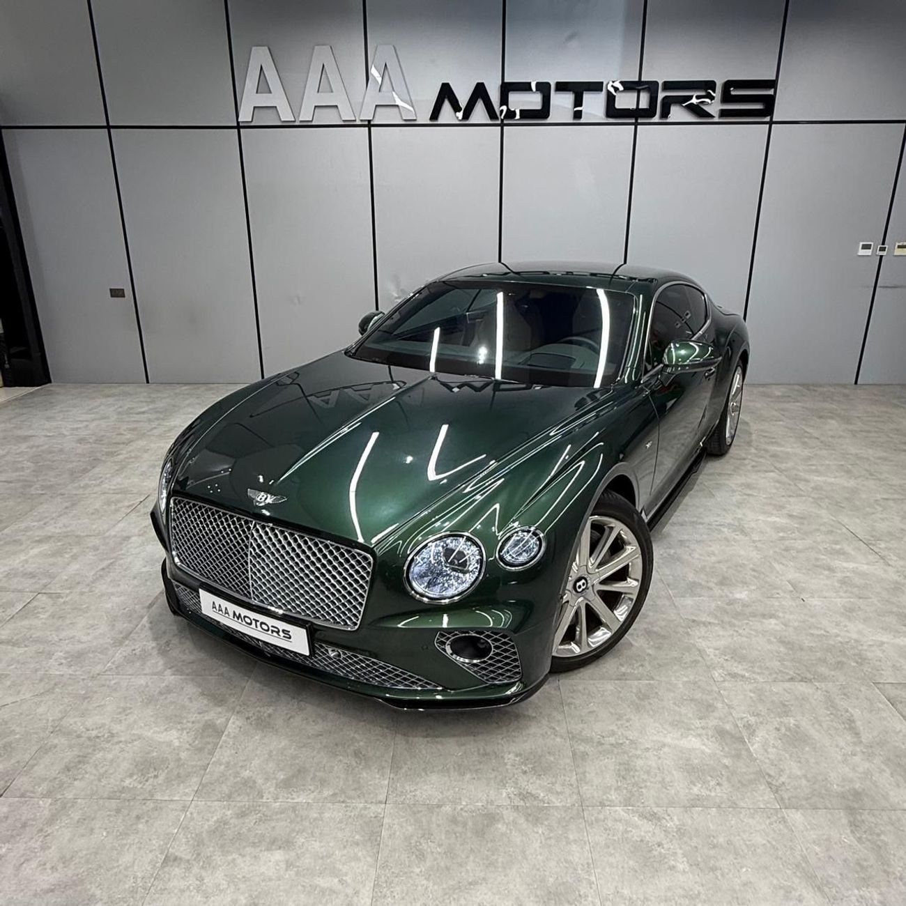 Bentley Continental GT 4.0T V8 | GCC Specs | Full Service History | Under Dealer Warranty