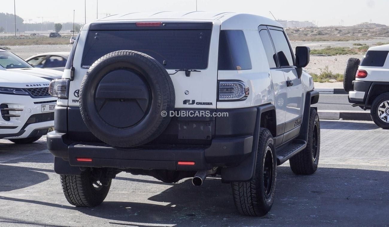 تويوتا إف جي كروزر