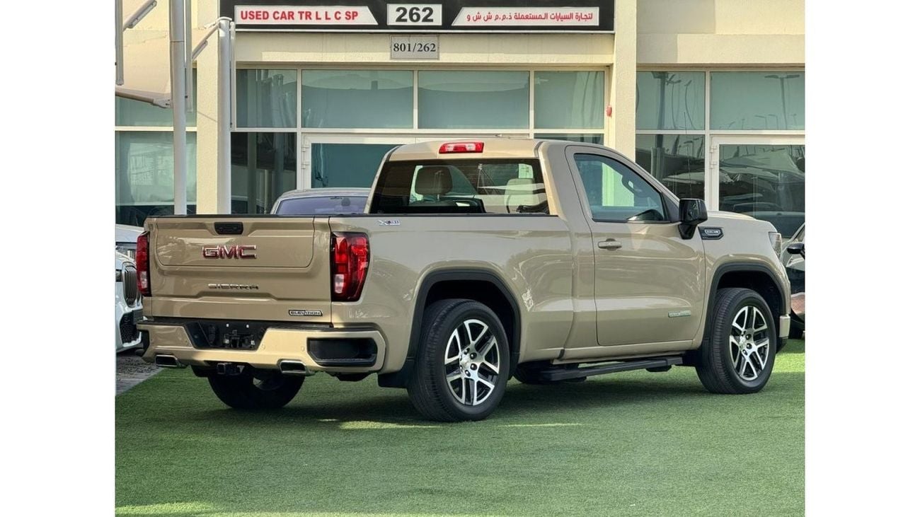 GMC Sierra GMC SIERRA ELEVATION GCC 2022 FULL OPTION FULL SERVICE HISTORY UNDER WARRANTY