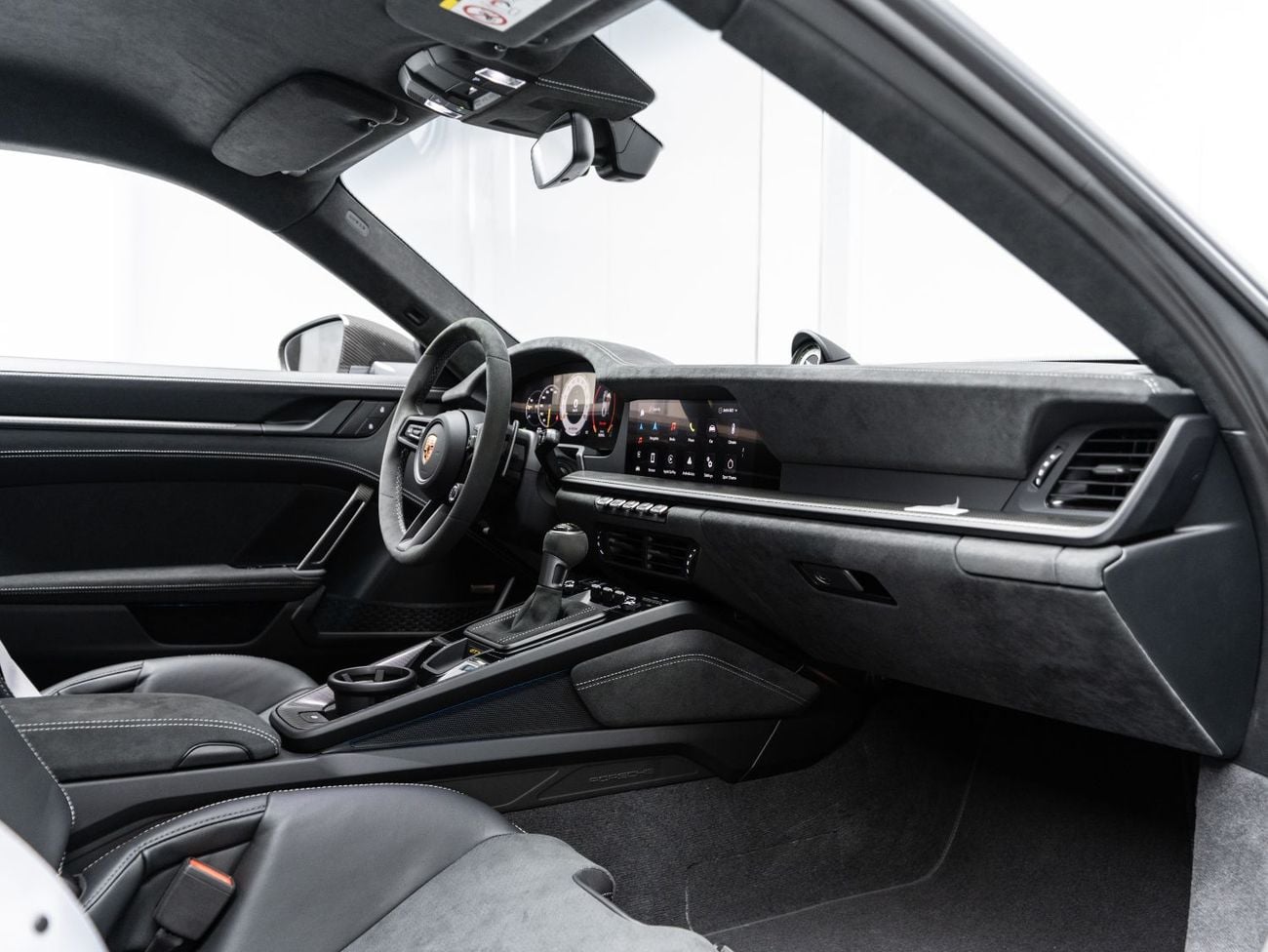 بورش 911 GT3 BUY NOW, PAY 2027 | THE BLACKLINE STANDARD | Weissach, PCCB, Magnesium Wheels, 2028 Porsche Warranty