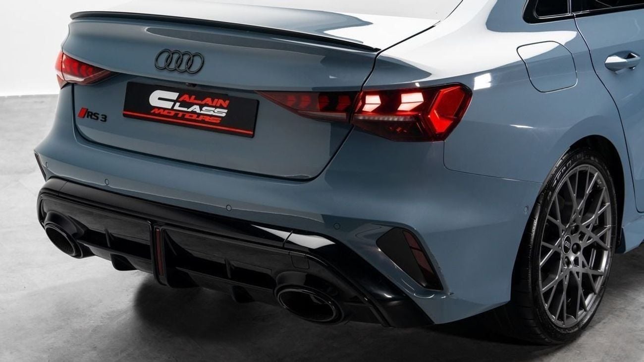 أودي RS3 STANDARD - 2025 - Euro Specs - Under Dealer Service Contract