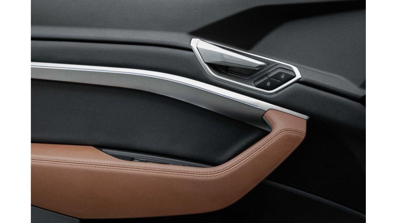 أودي اي ترون S-line 50 quattro | 4,896 P.M  | 0% Downpayment | AUDI WARRANTY / SERVICE