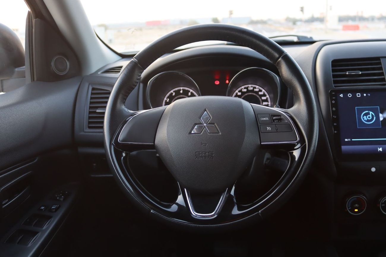 Mitsubishi ASX GLS ACCIDENTS FREE - GCC - ENGINE 2000 CC - ORIGINAL PAINT - PERFECT CONDITION INSIDE OUT