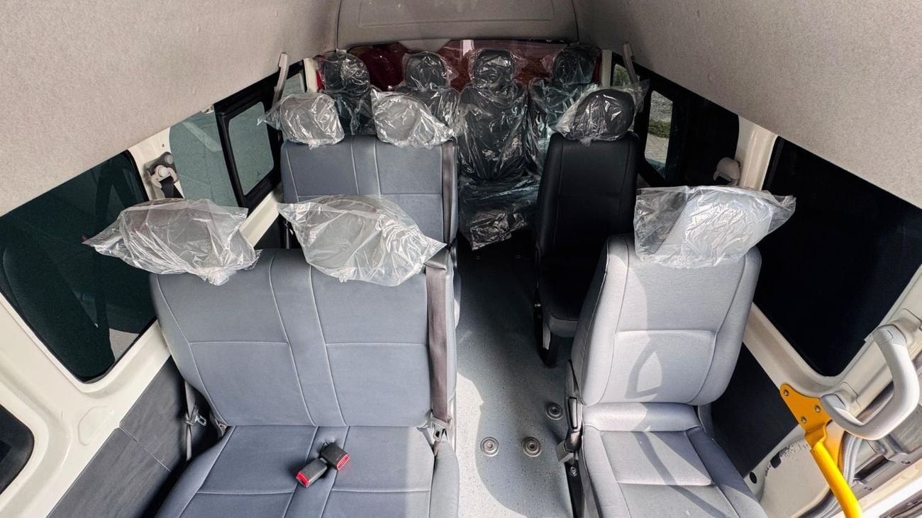 تويوتا هاياس PREMIUM CONDITION | RHD | 3.0L DIESEL ENGINE | 2017 | AUTOMATIC TRANSMISSION | 16 SEATERS