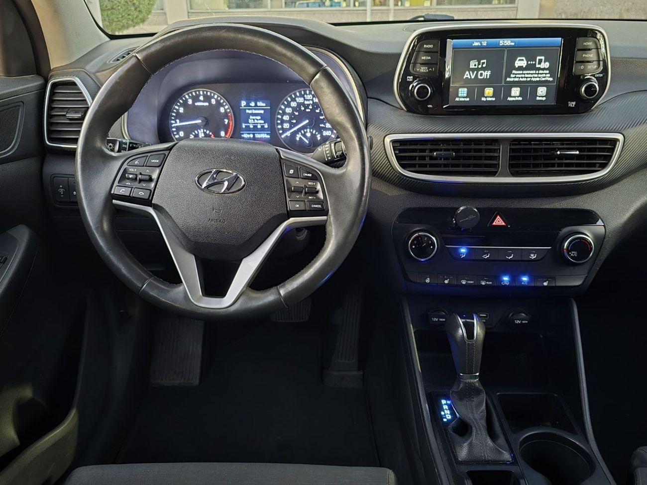 Hyundai Tucson GLS 2.4L HYUNDAI TUCSON 2019 US GOOD CONDITION INSIDE OUT SIDE