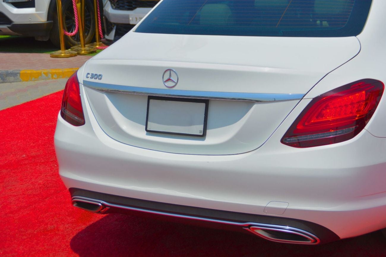 مرسيدس بنز C 300 STD