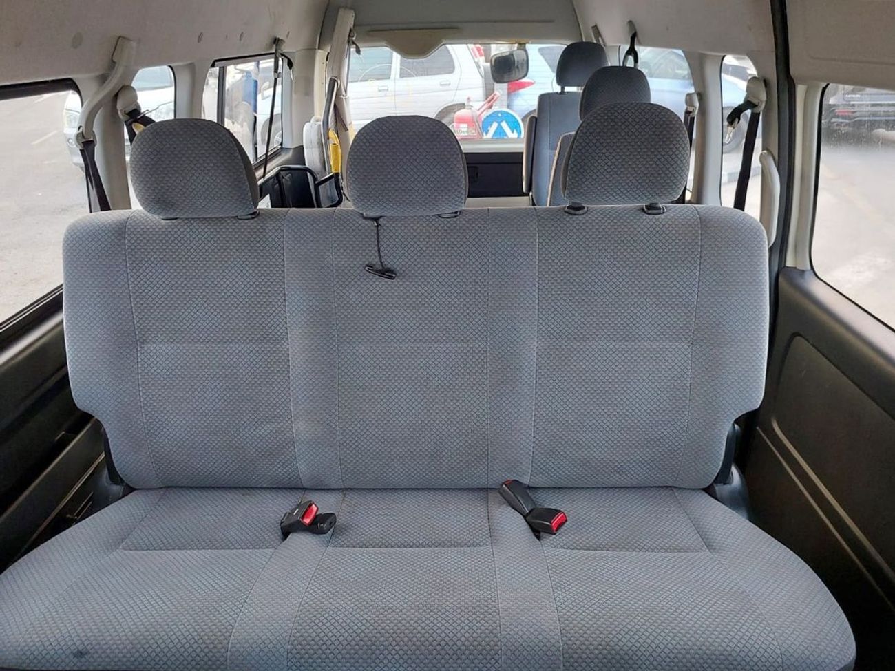 Toyota Hiace TOYOTA HIACE COMMUTER VAN RHD 2012 MODEL 2.7 L PETROL AUTOMATIC(PM05079)