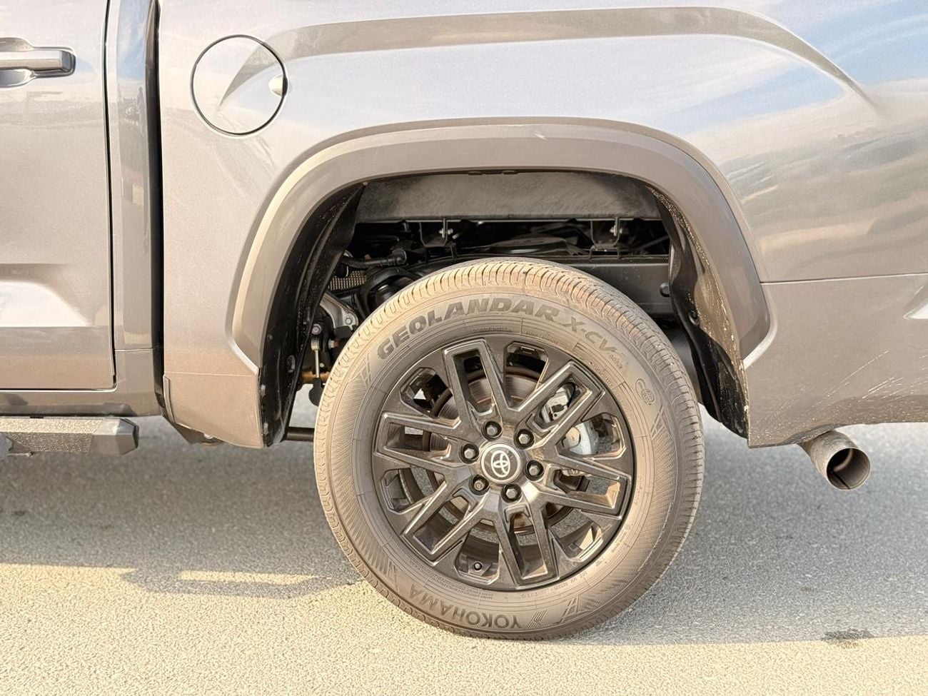 Toyota Tundra Limited edition// panoramic, 360 camera// full option 2025