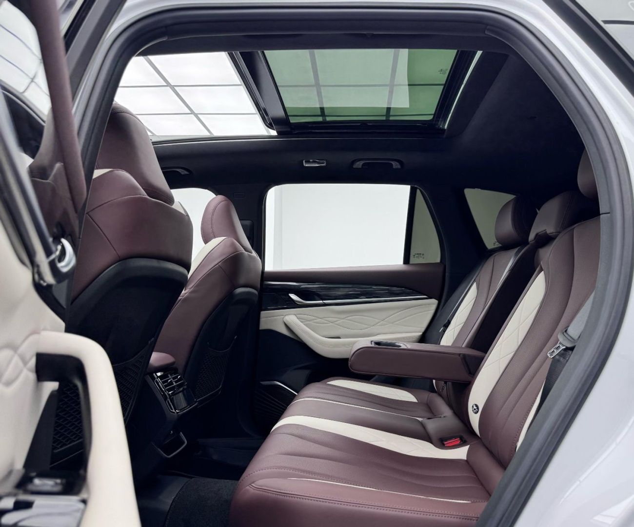 Geely Monjaro GF 2.0T 4WD 2024 Geely Monjaro GF, 5 Years Geely Warranty, Full Geely Service History, Very Low Km,