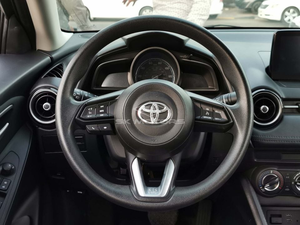 Used Toyota Yaris 1.8L Petrol, FULL OPTION with Push start Button ...