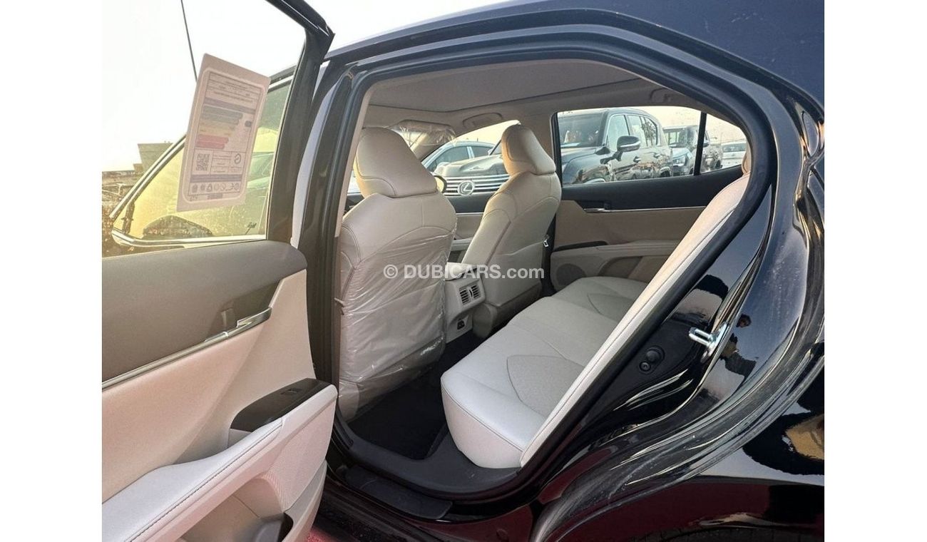 تويوتا كامري TOYOTA CAMRY 3.5 AT LIMITED BLACK 2023 * EXPORT ONLY *