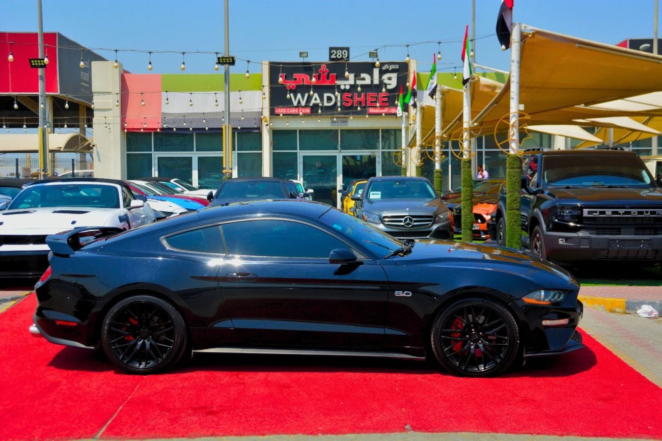 Ford Mustang GT PREMIUM