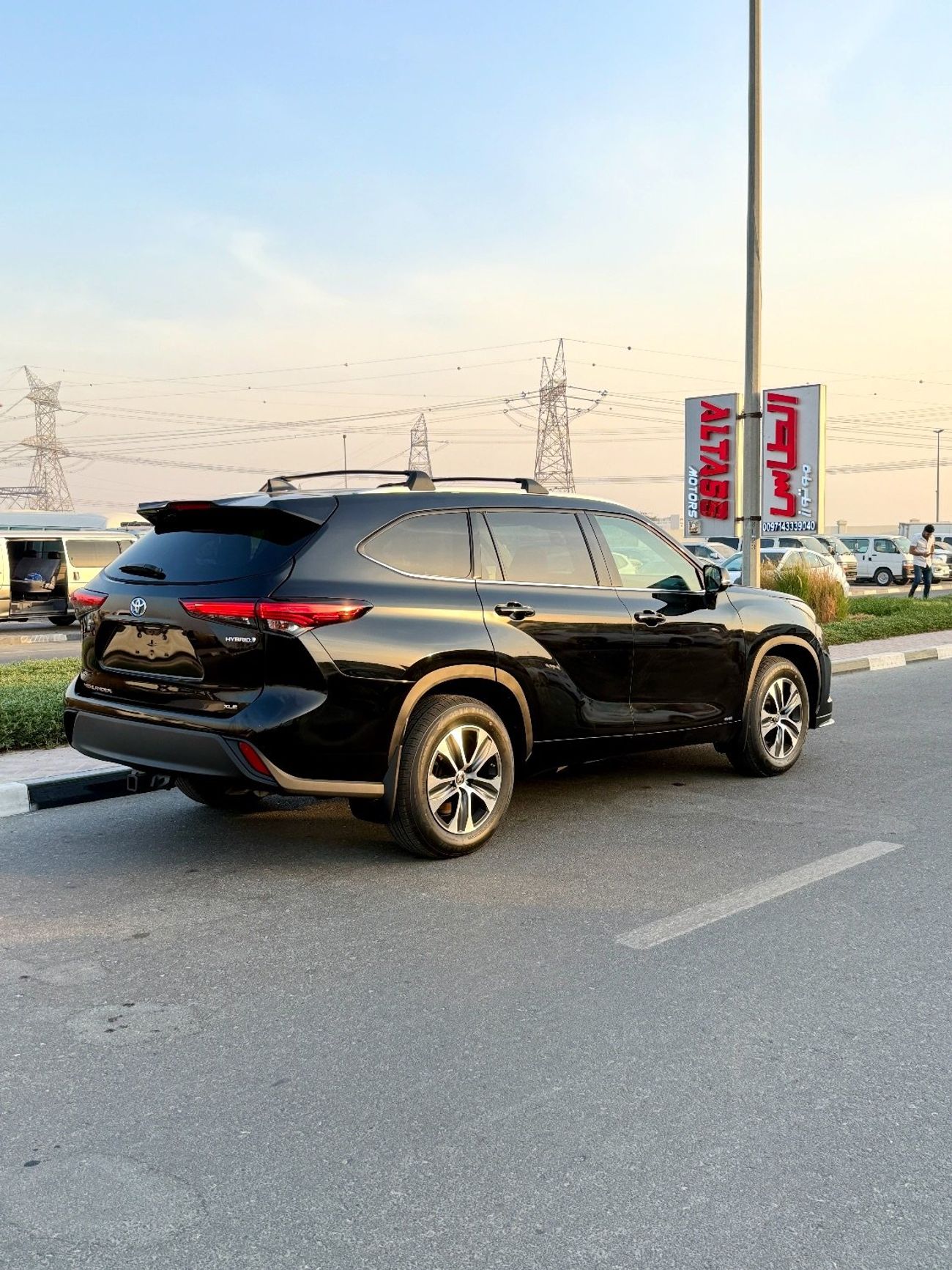 Toyota Highlander Highlander xle Hybrid AWD