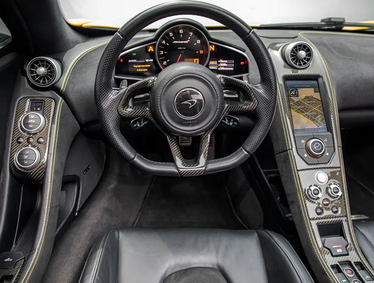 مكلارين MP4-12C سبايدر FDSH • Warranty • GCC