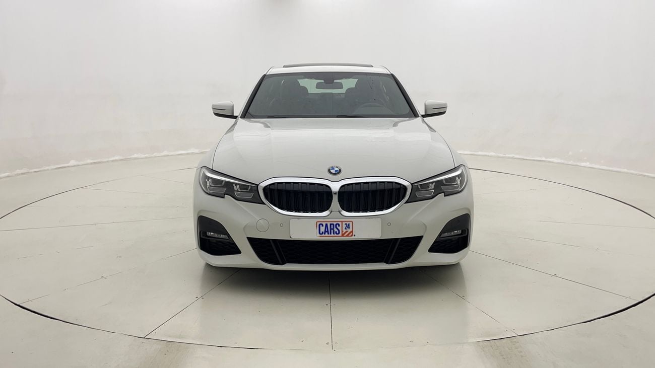 بي أم دبليو 330i M SPORT 2 | بدون دفعة مقدمة | اختبار القيادة في المنزل