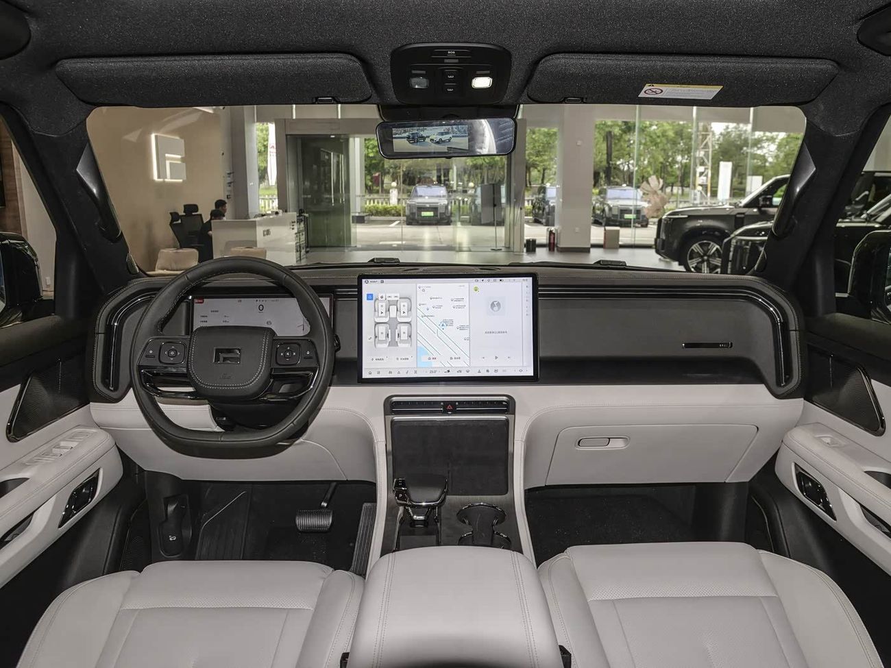 روكس 01 White-white 7seater