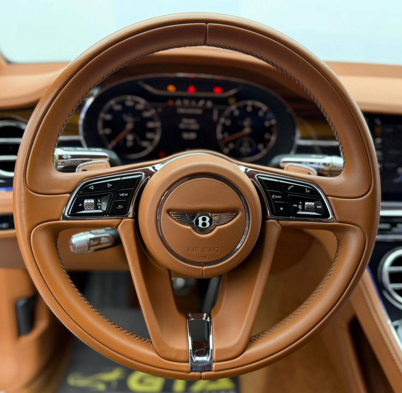 بنتلي كونتيننتال جي تي 6.0L W12 (626 HP)