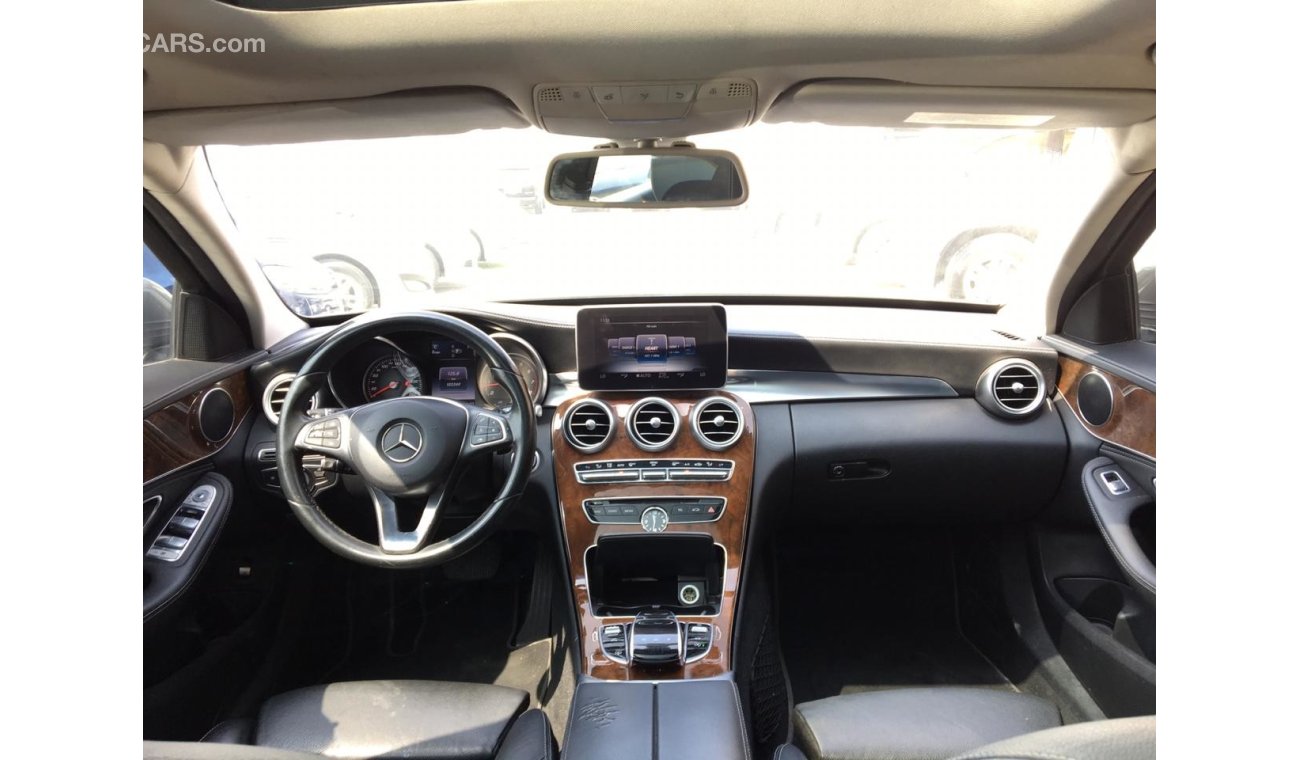 Mercedes Benz C200