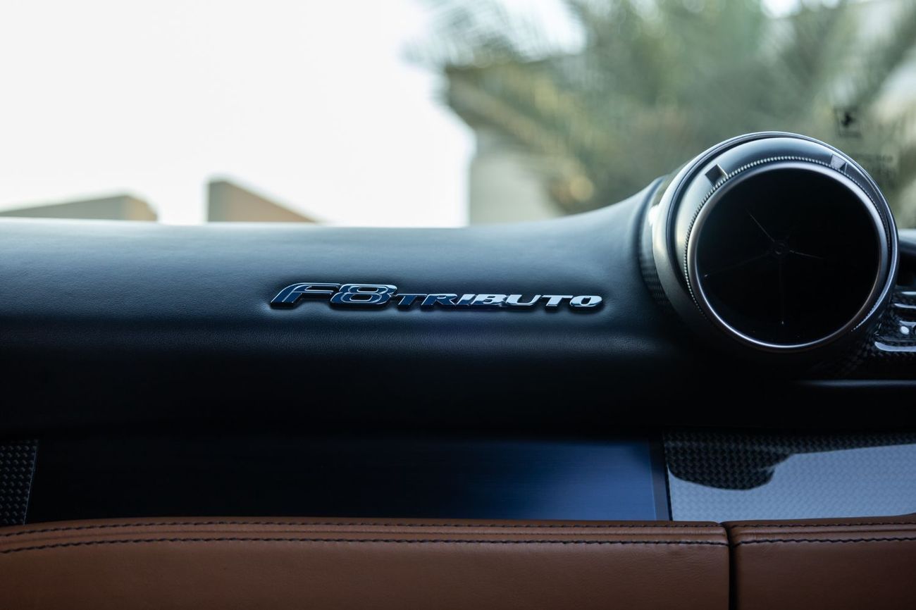 Ferrari F8 Tributo 3.9T V8