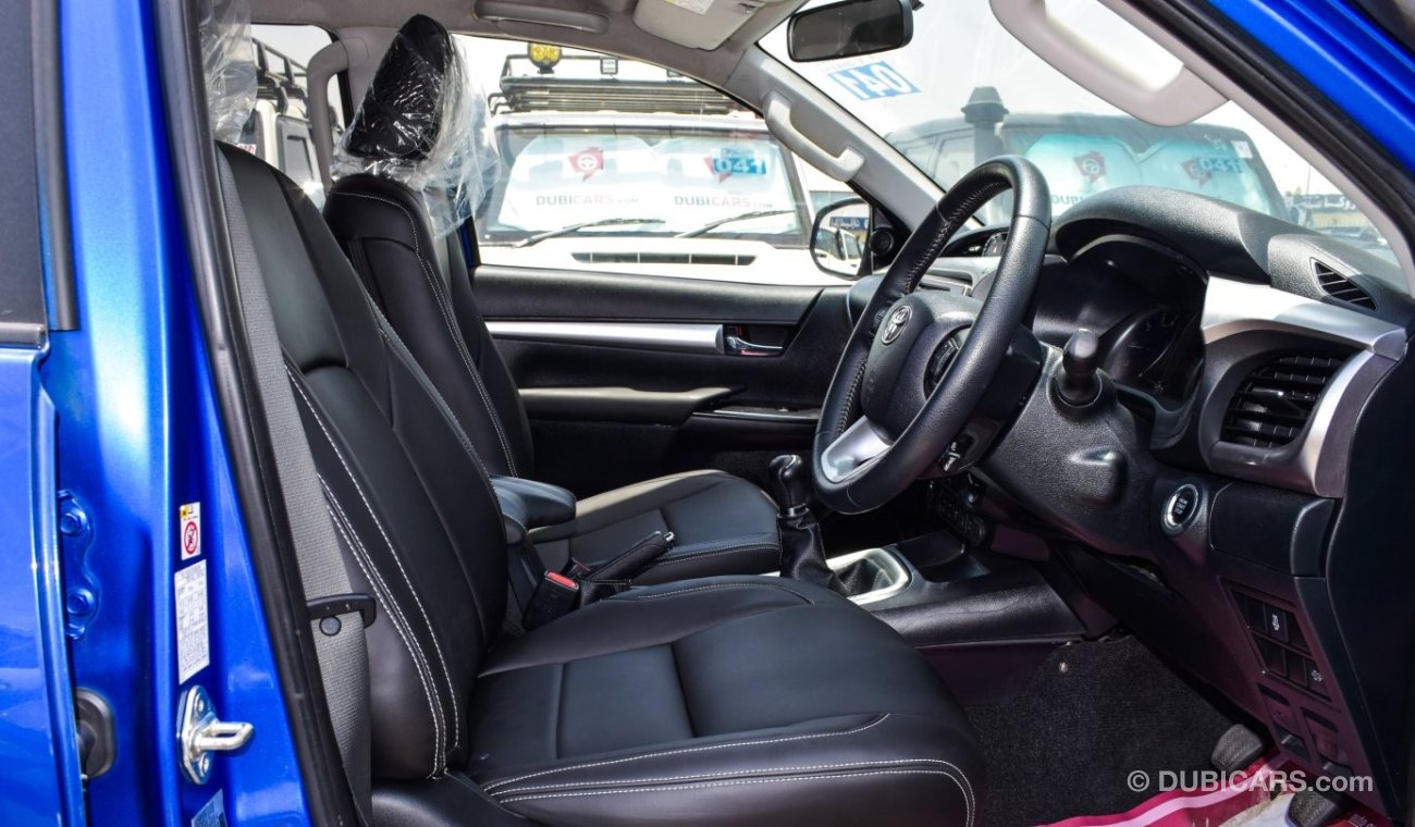 تويوتا هيلوكس 2.8 D4D. Full option leather seats clean car