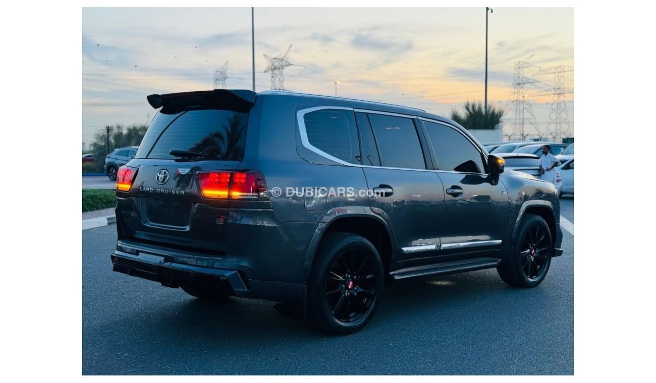 Toyota Land Cruiser MODIFIED TO LC300 2023 (GR SPORT) | PREMIUM LEATHER SEATS | LHD | SUN ROOF | COOL BOX