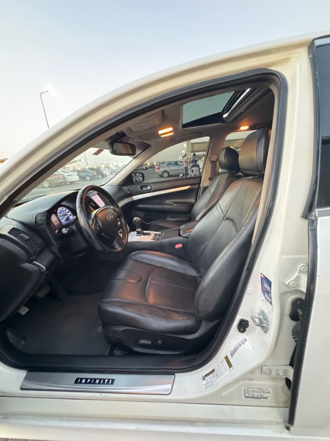 Infiniti Q40