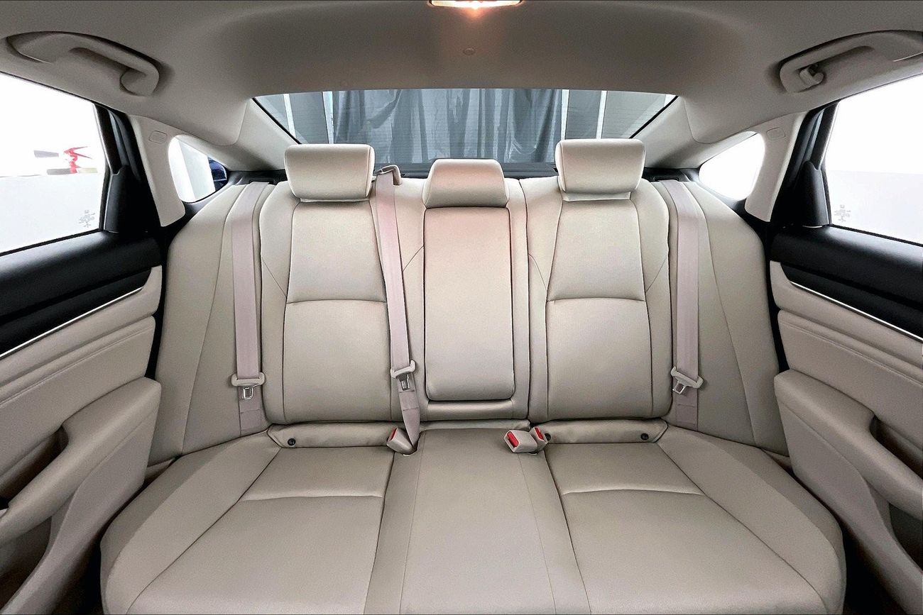 Mitsubishi ASX GLX Lowline| 1 year free warranty | Exclusive Eid offer