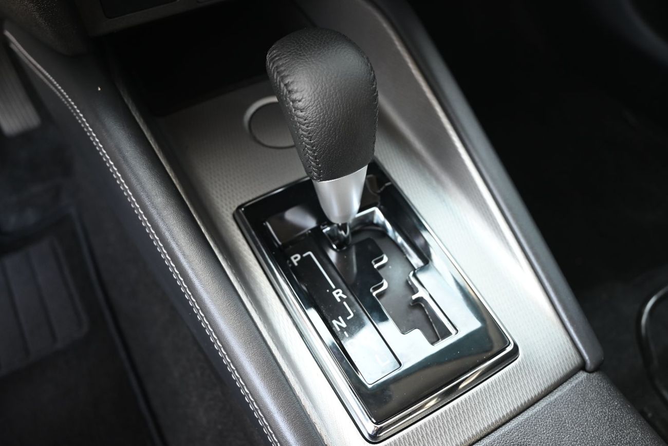 Mitsubishi ASX GLX Mid 2.0L FWD APPLE CAR PLAY - 770 AED - MITSUBISHI ASX 2.0 GLX 2022 - LOW MILEAGE - GCC SPECS