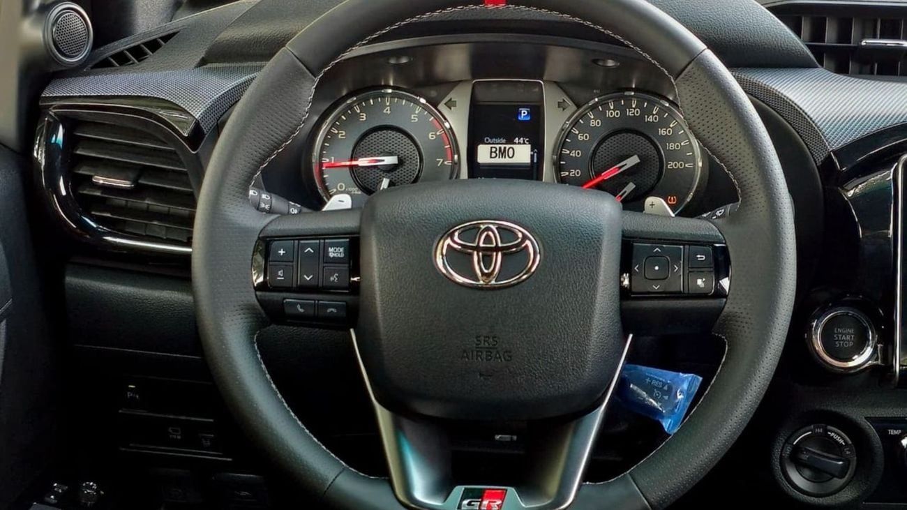 Toyota Hilux 4.0L GR-S | 4 Door | Double Cabin | Automatic | Petrol | V6