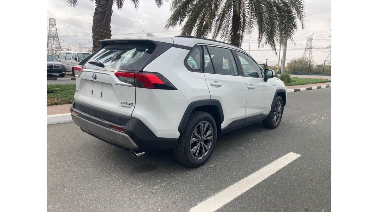تويوتا راف ٤ TOYOTA RAV3 HYBRID 2.5 MY2023