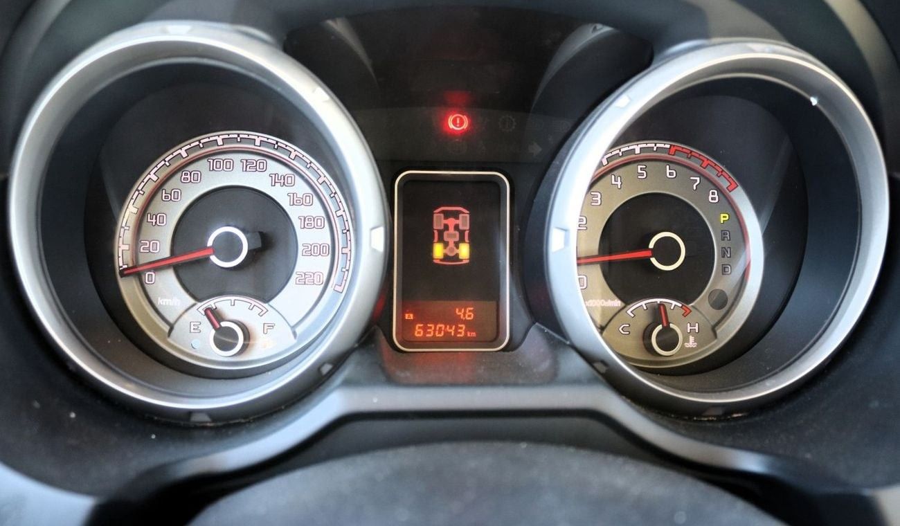 Mitsubishi Pajero ACCIDENTS FREE - GCC - MID OPTION - ENGINE 3.0 - PERFECT CONDITION INSIDE OUT