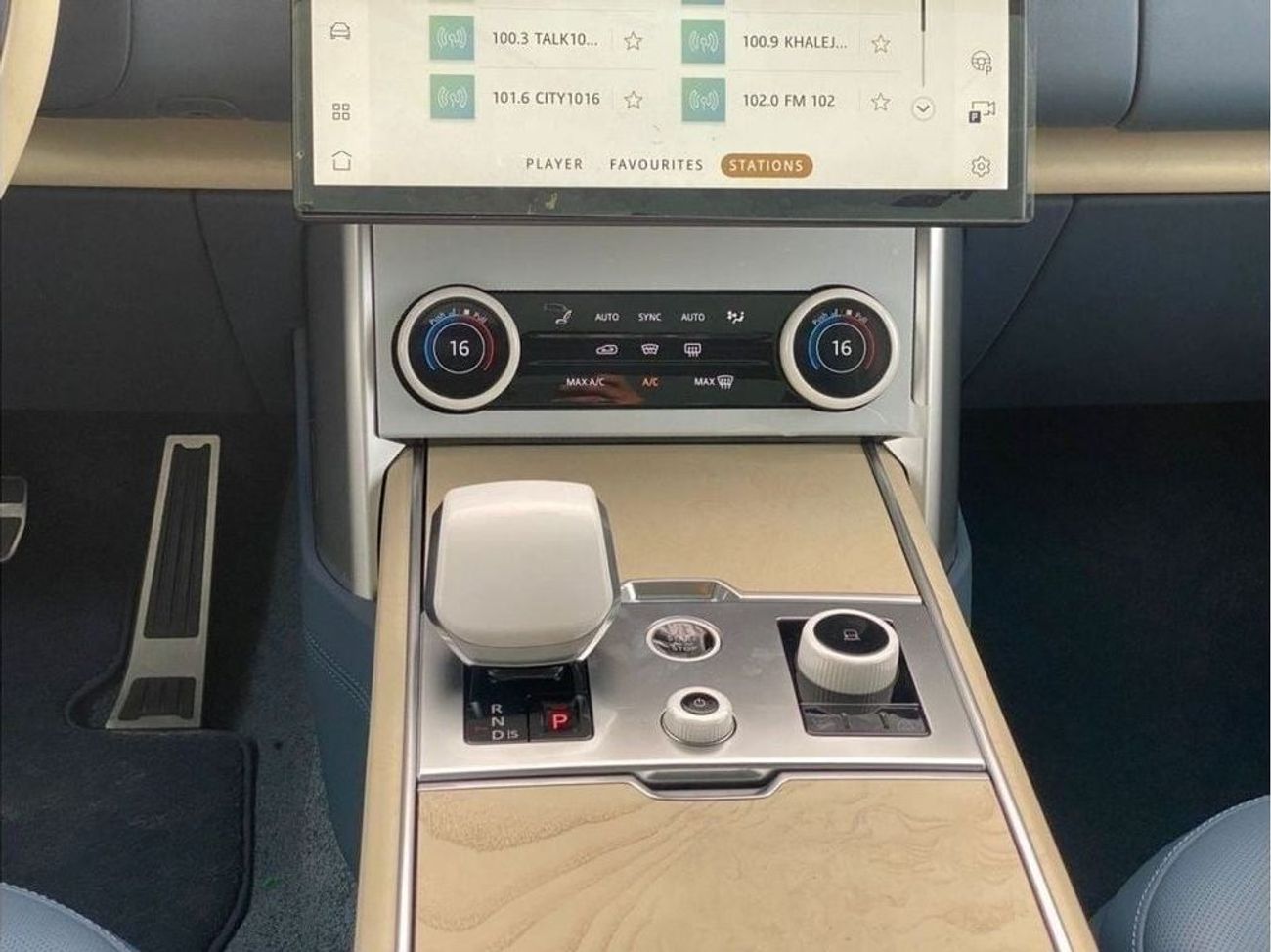 Land Rover Range Rover SV Autobiography P530 4.4L / With Warranty & Service