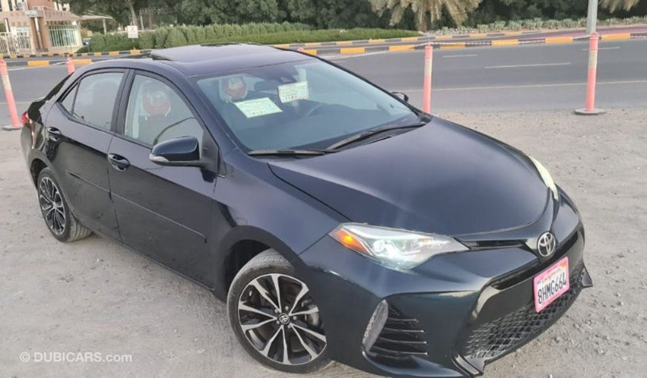 Toyota Corolla 2017 SE Full Option Push Start For urgent SALE