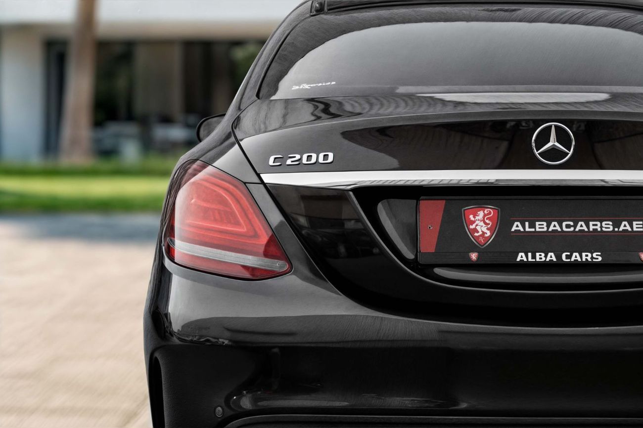 مرسيدس بنز C 200 C 200 | 2,389 P.M | 0% Downpayment | AMG KIT | Pristine Condition!