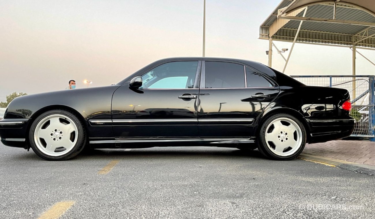 مرسيدس بنز E 55 AMG Preowned Mercedes Benz E55 AMG Fresh japan Import Very Clean