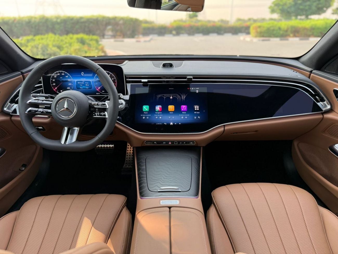 مرسيدس بنز E200 MERCEDES BENZ E200 | GCC SPECS | YEAR: 2026 | BRAND NEW | GARGASH CAR 5 YEARS WARRANTY AND SERVICE C